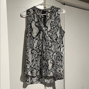 Worthington Monochrome Patterned Blouse